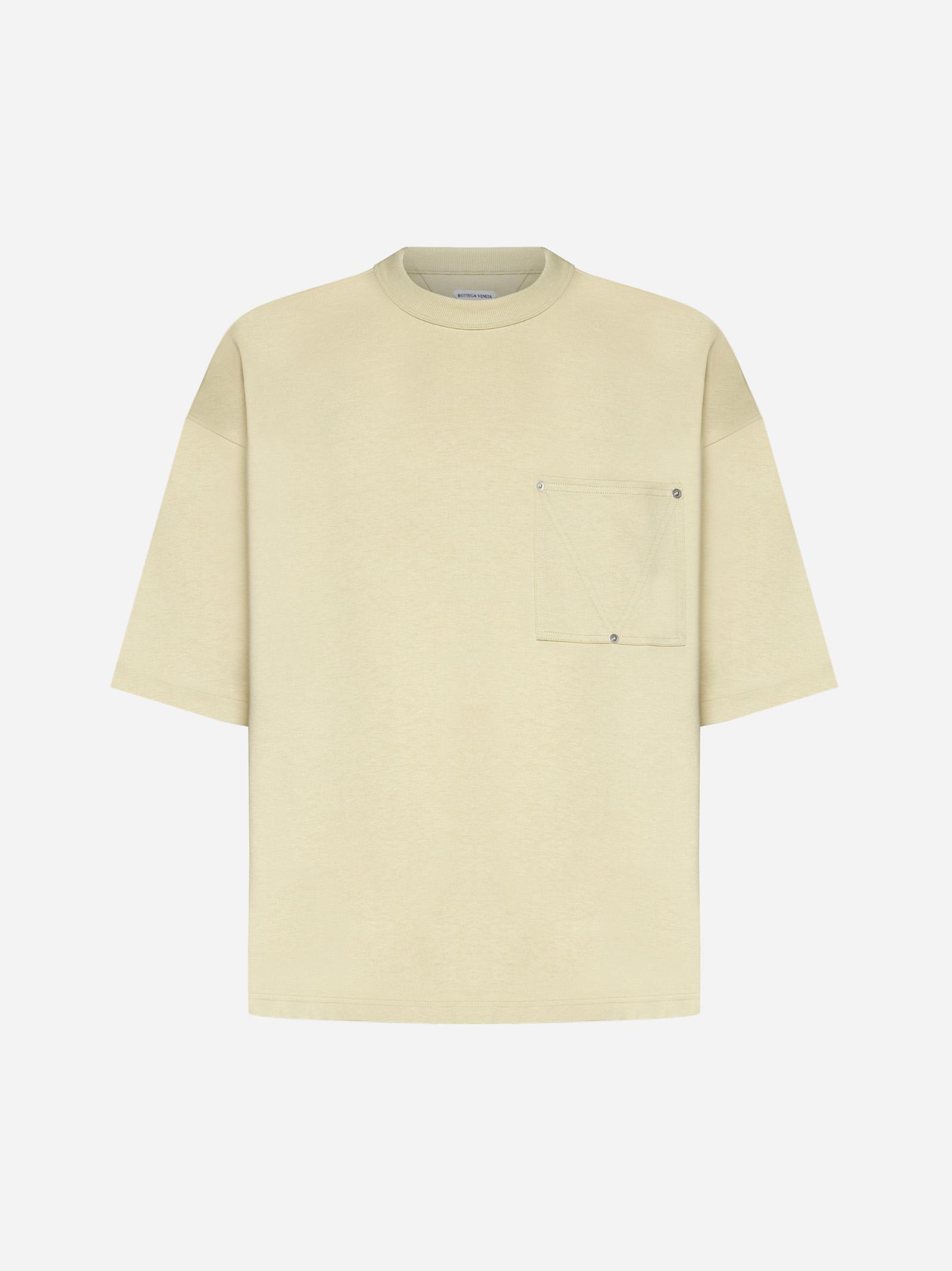 Chest-pocket T-shirt