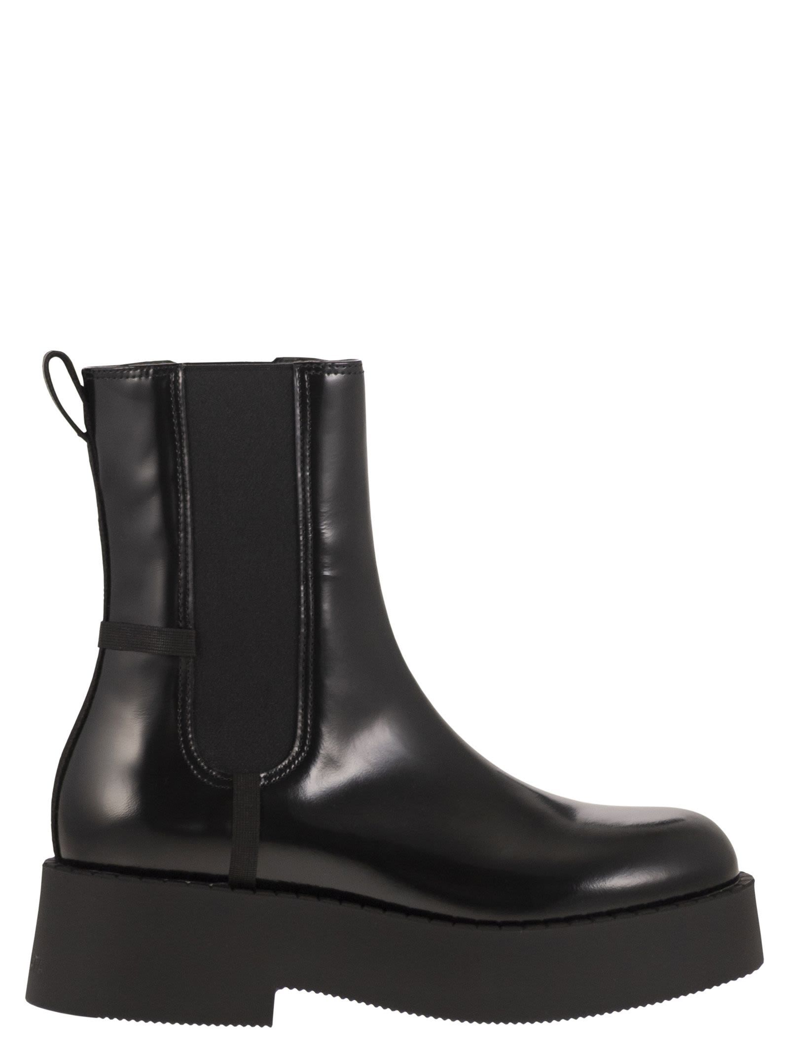 M6826 - Black Leather Boot