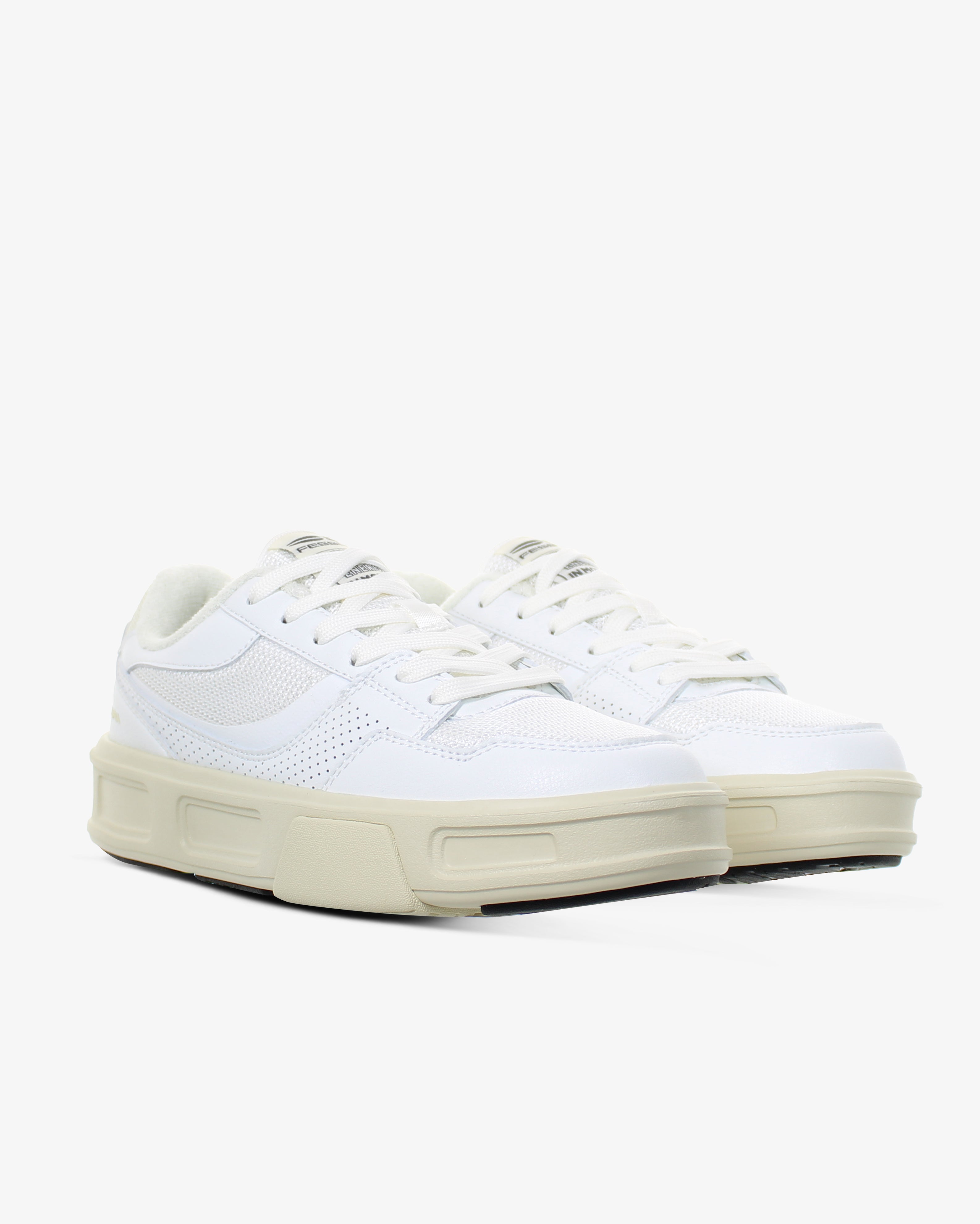 Fessura Stride 01 In White