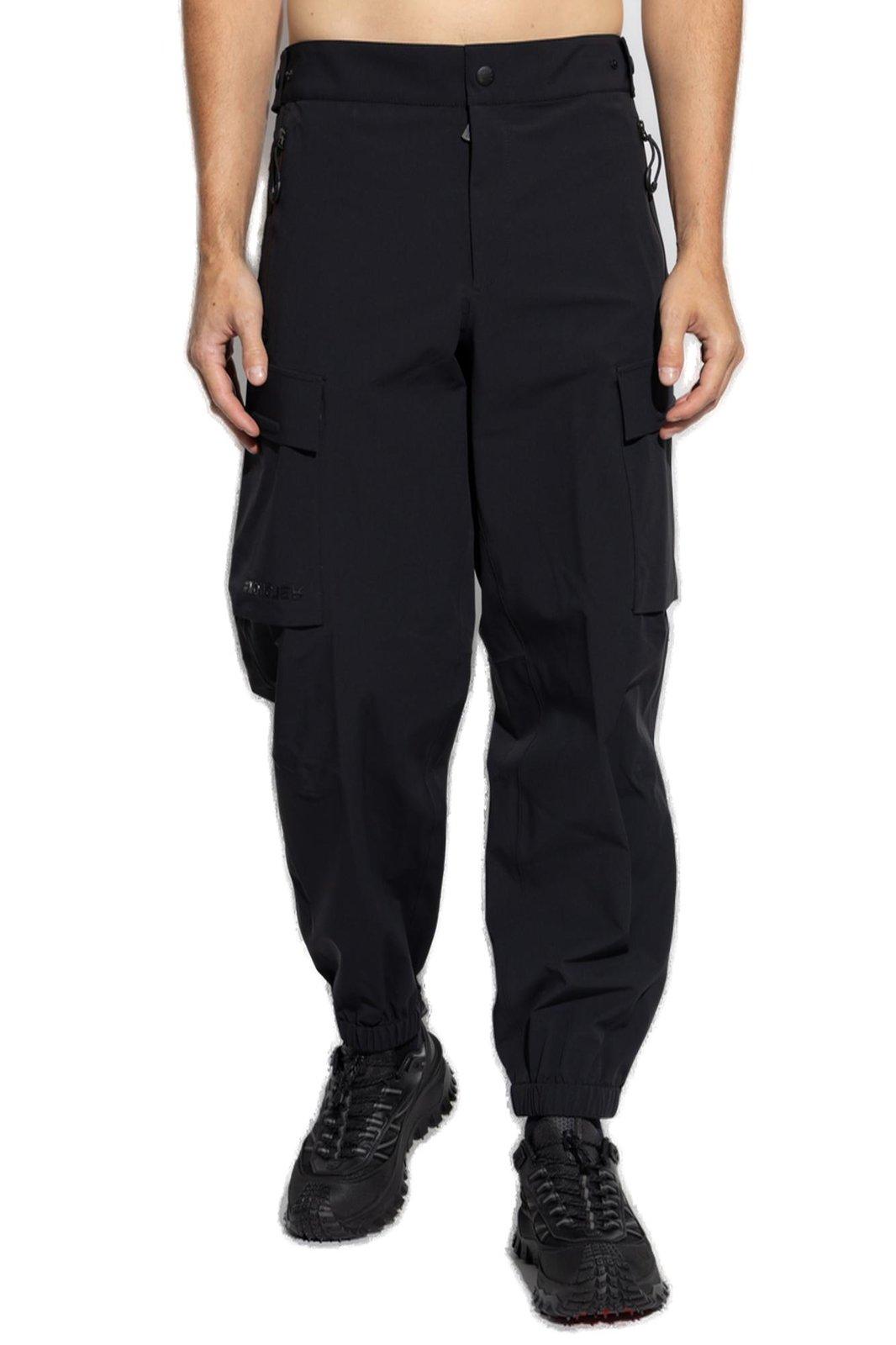 Moncler Straightleg Cargo Trousers In Nero