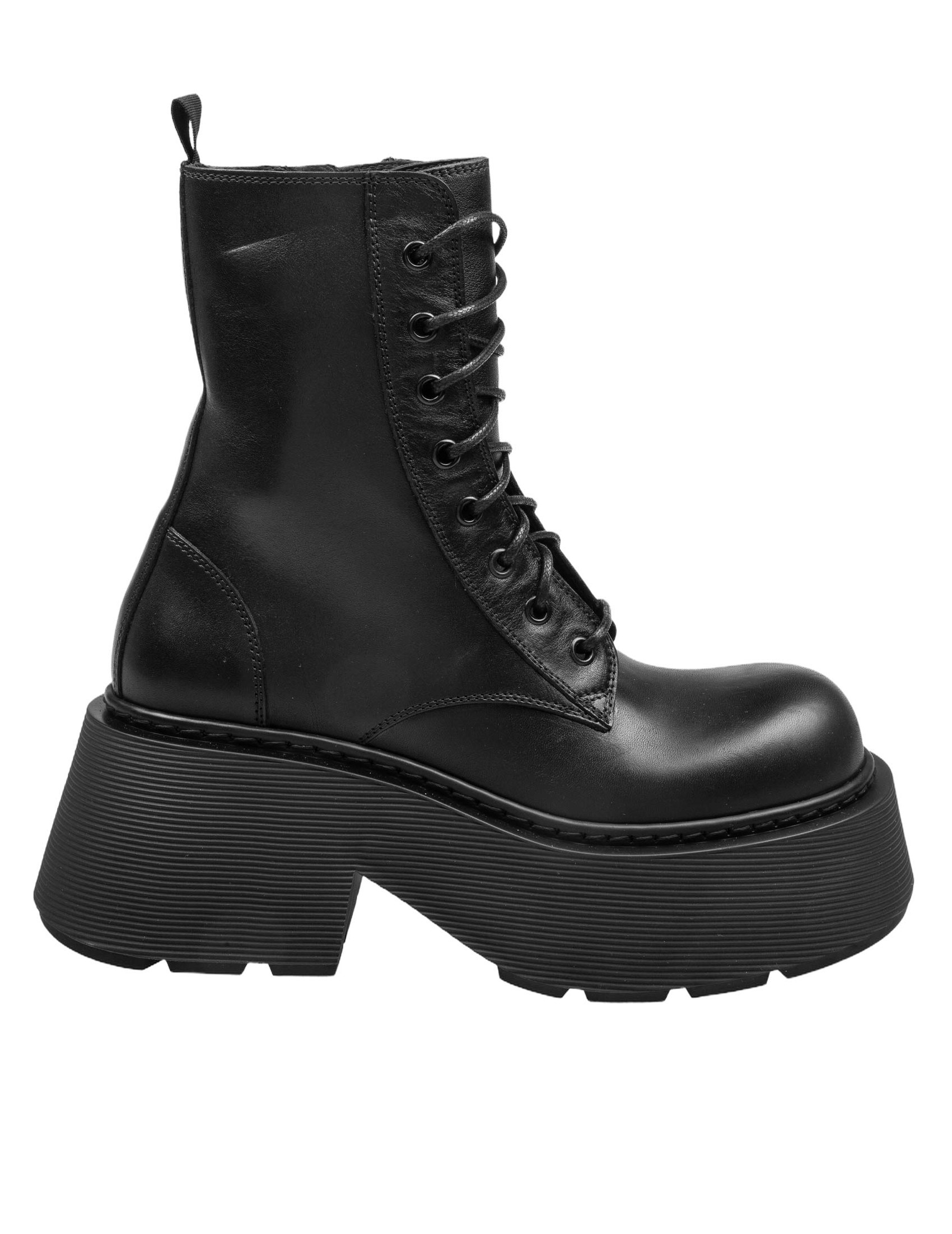 Vic Matié Etna Ankle Boots In Black Leather