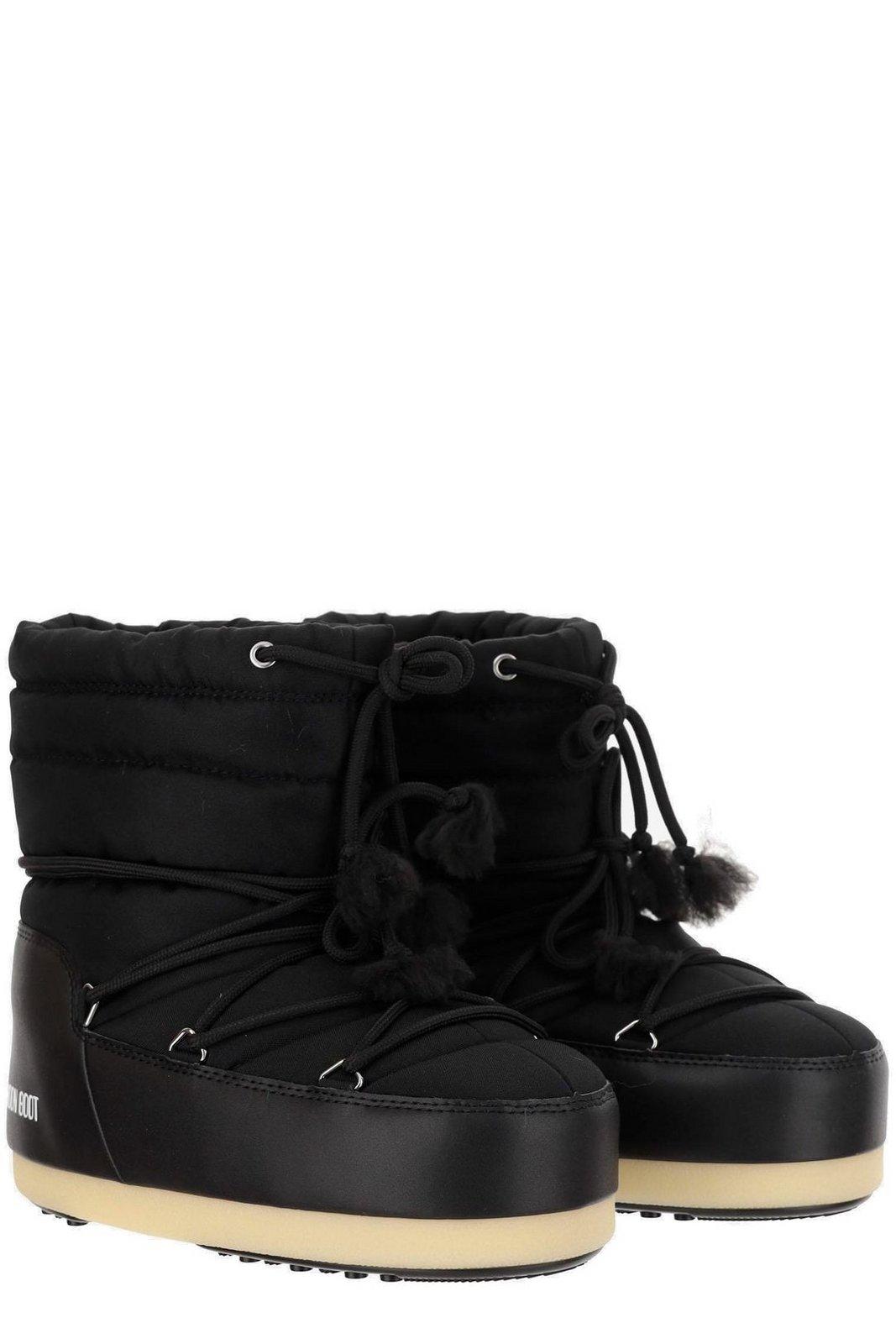 Moon Boot Evx Ankle Boots In Nero