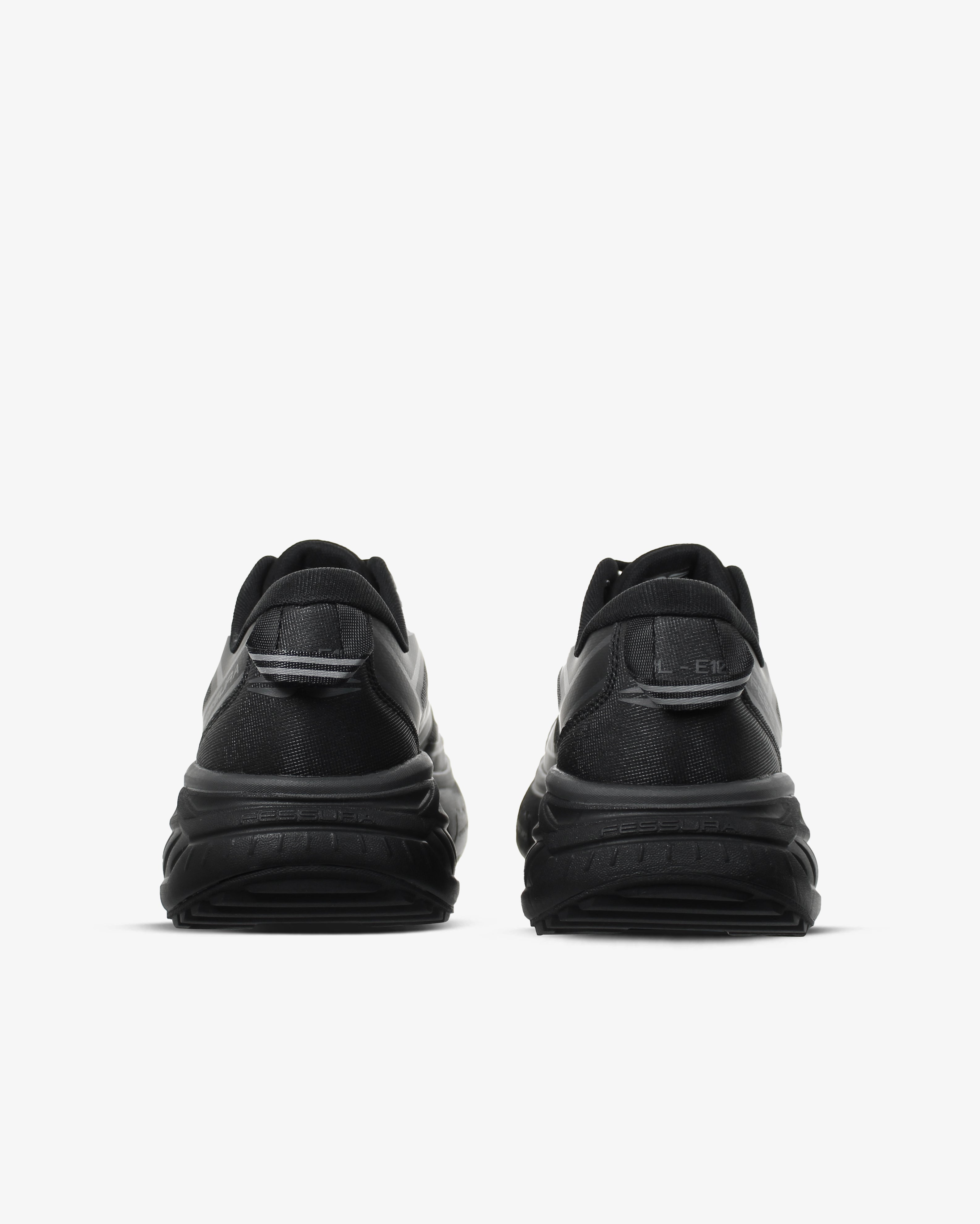 Fessura Trail Sbl E-10 In Black-smoke