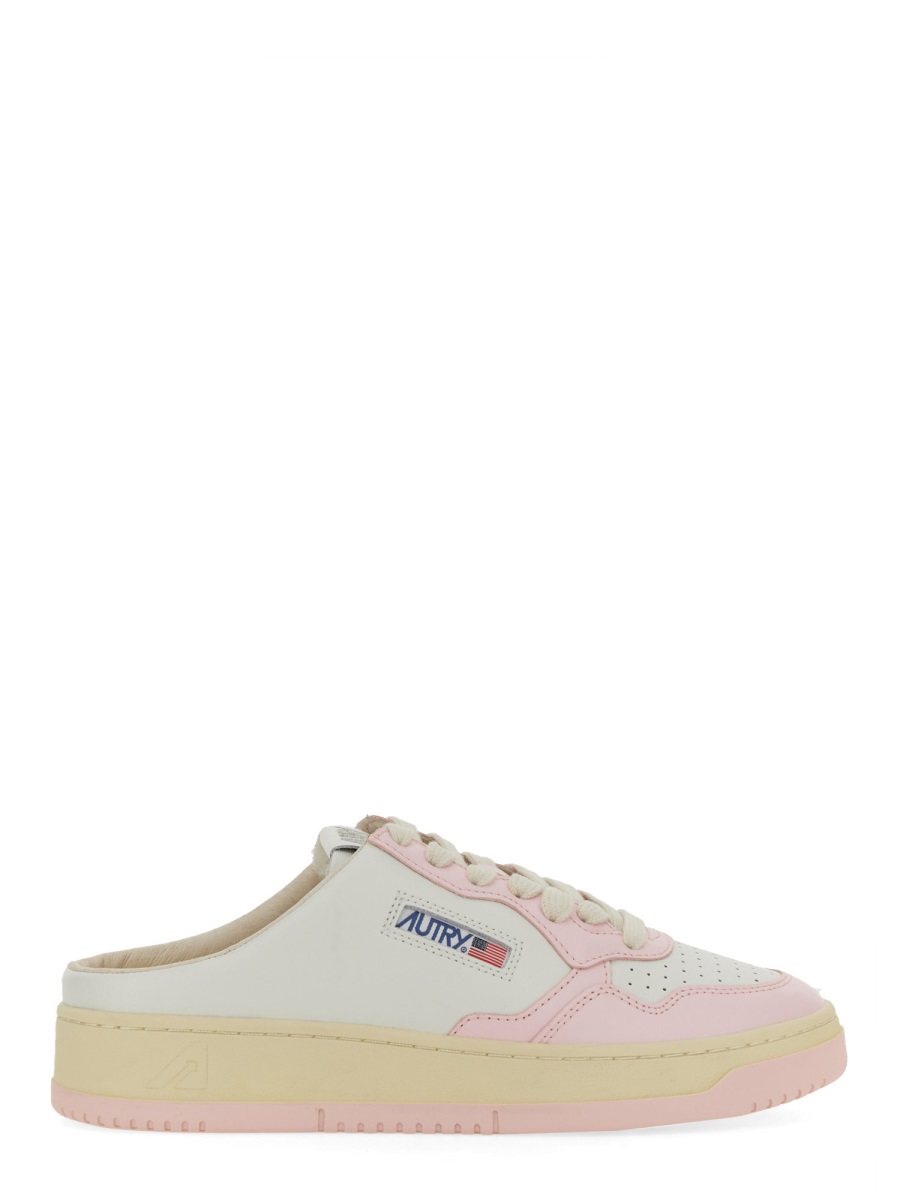 medalist Mule Sneaker