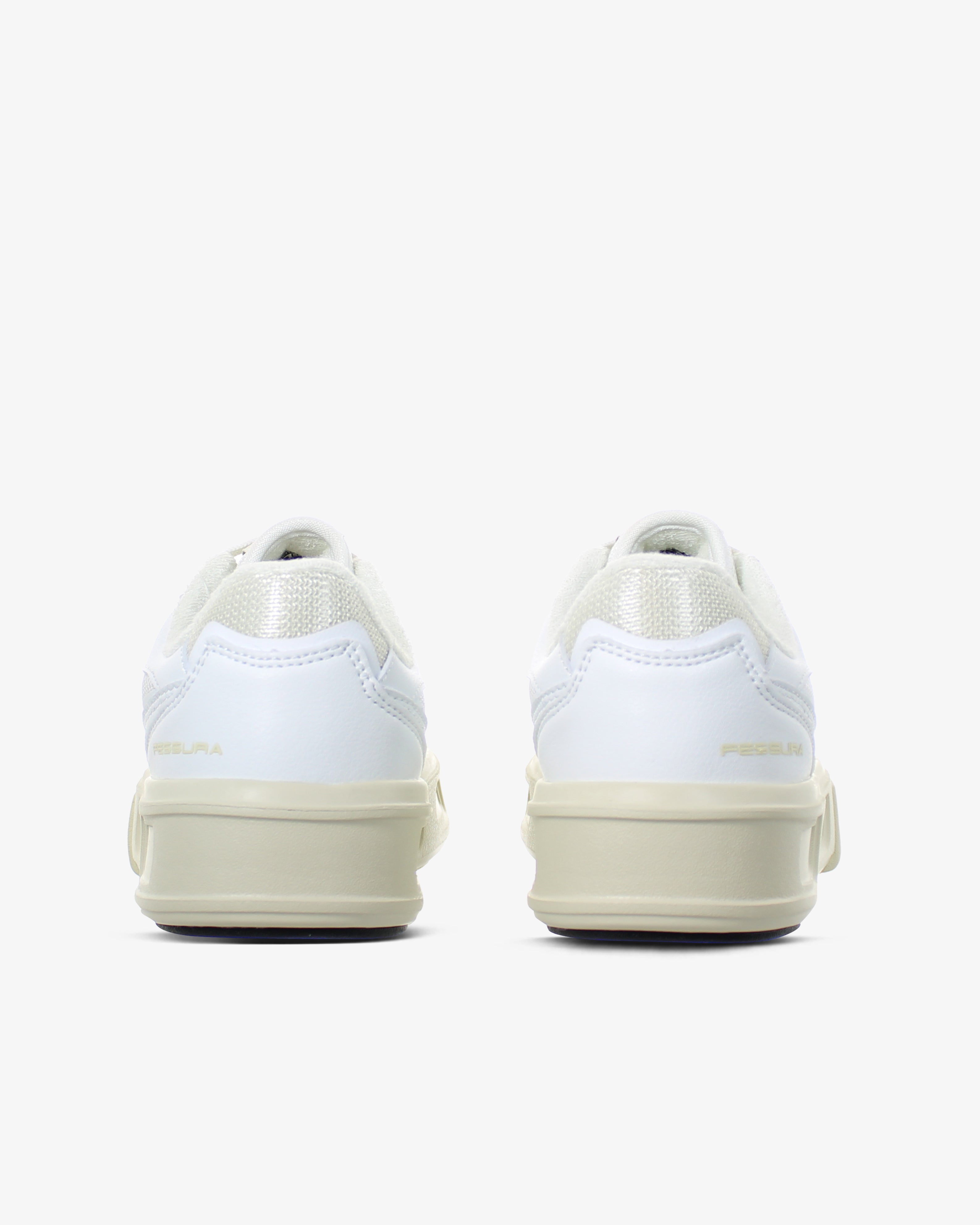 Fessura Stride 01 In White