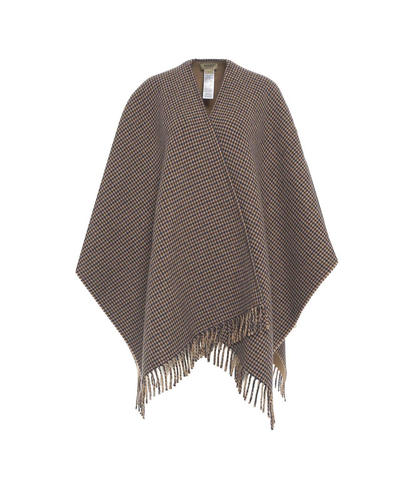 Check-patterned Fringed Cape