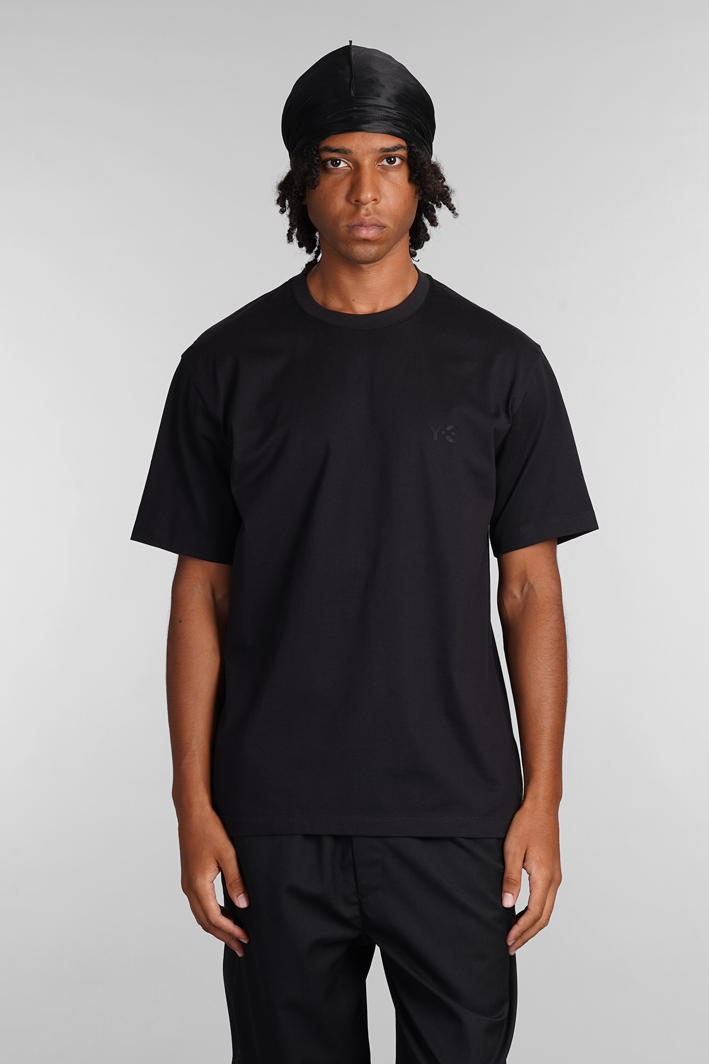 T-shirt In Black Cotton