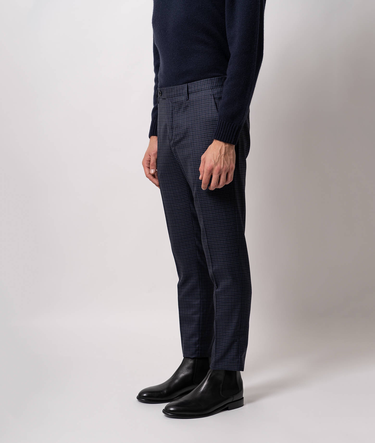 Larusmiani Velvet Trousers Howard Pants In Navy