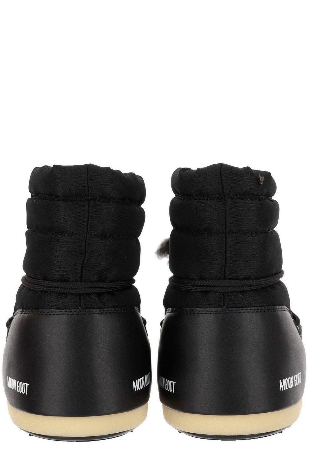 Moon Boot Evx Ankle Boots In Nero