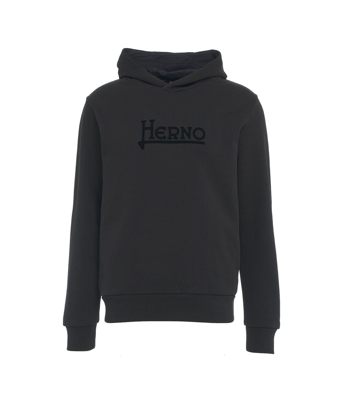 Logo-detailed Long-sleeved Hoodie