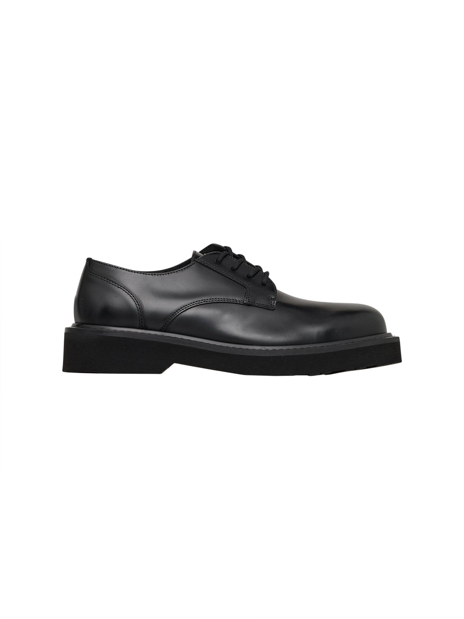 Classic Fitted Derby Shoes