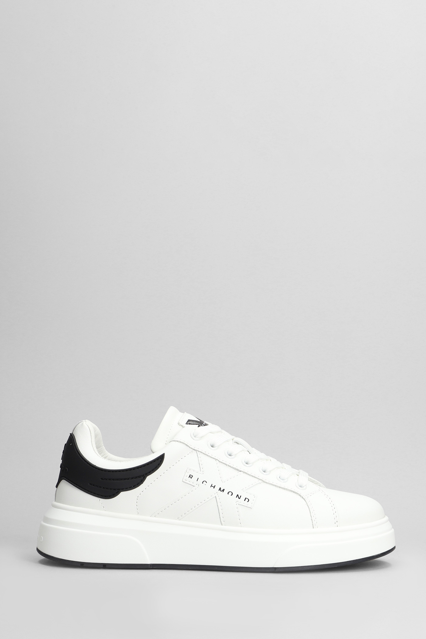 Sneakers In White Leather