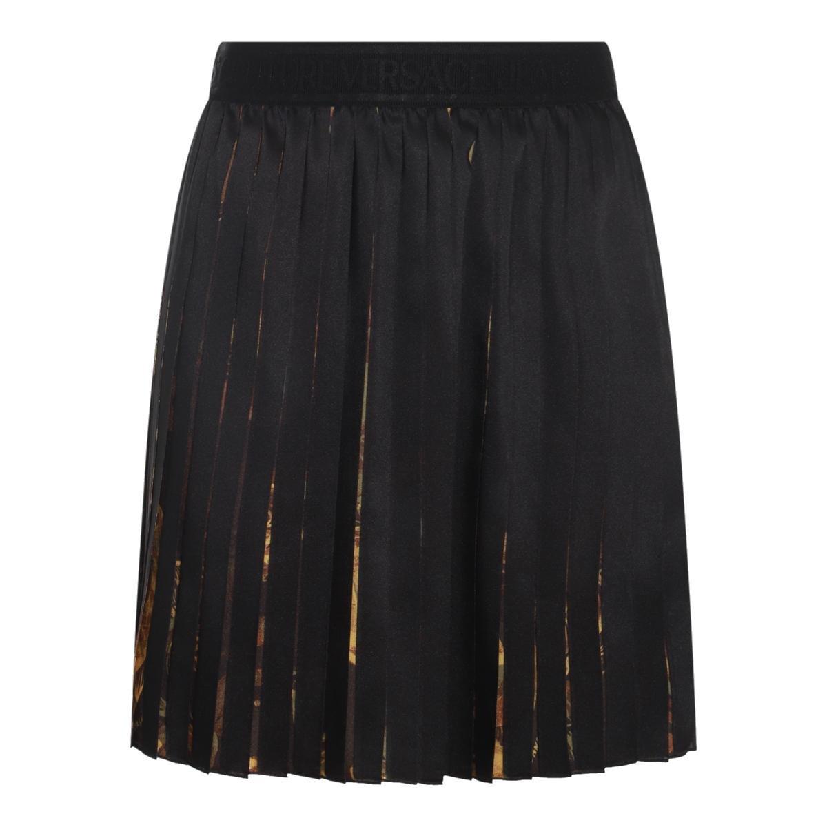 Elasticated Waistband Pleated Skirt