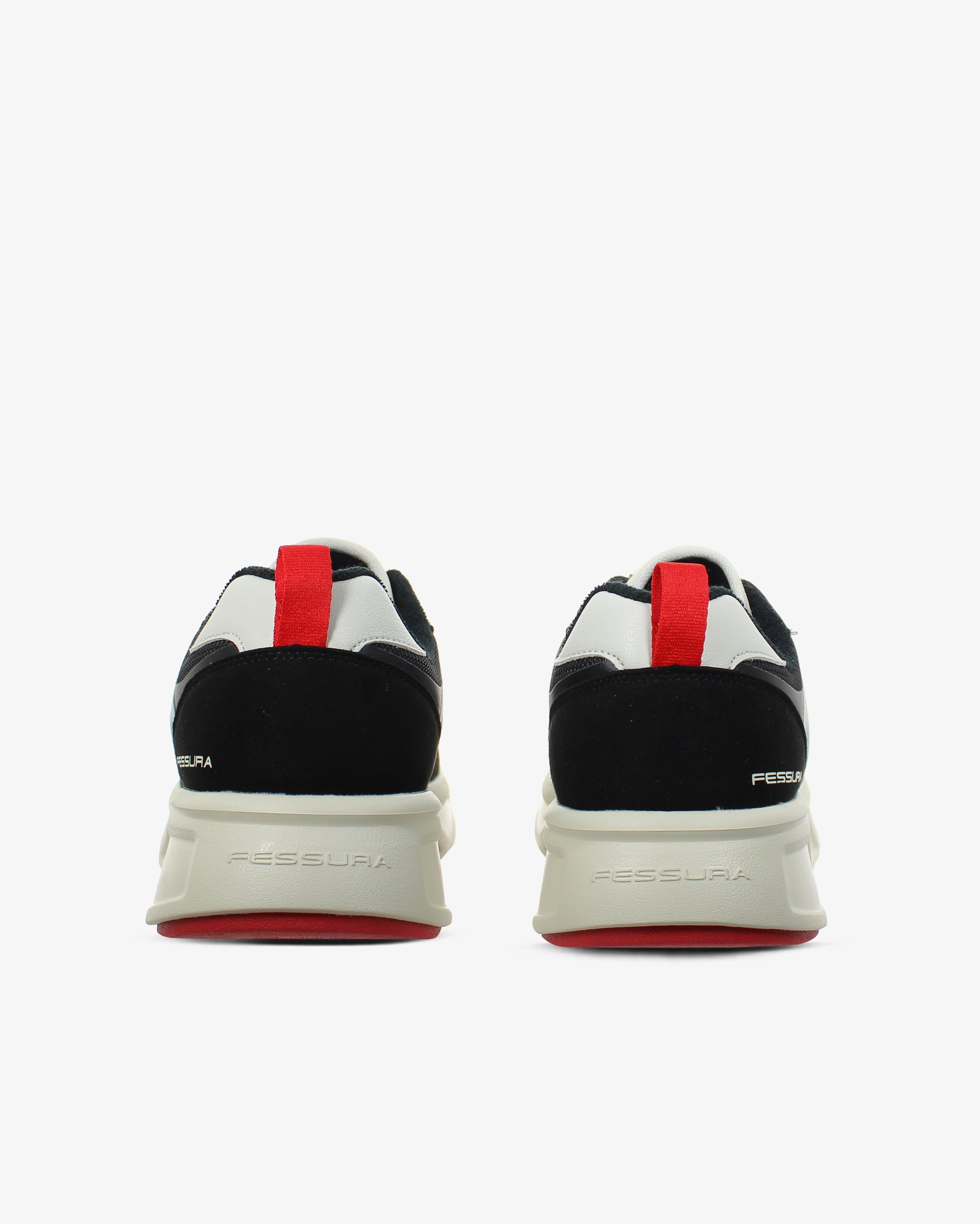 Fessura Walk #03 In Black