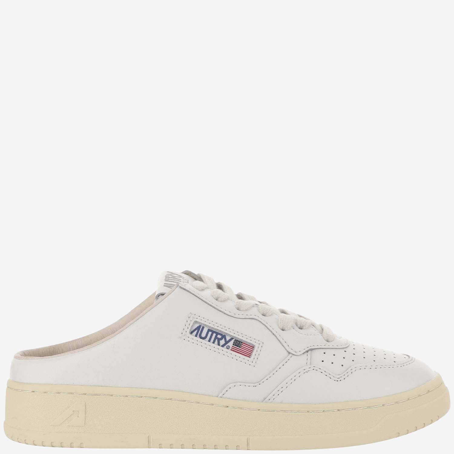 Medalist Mule Low Leather Sneakers