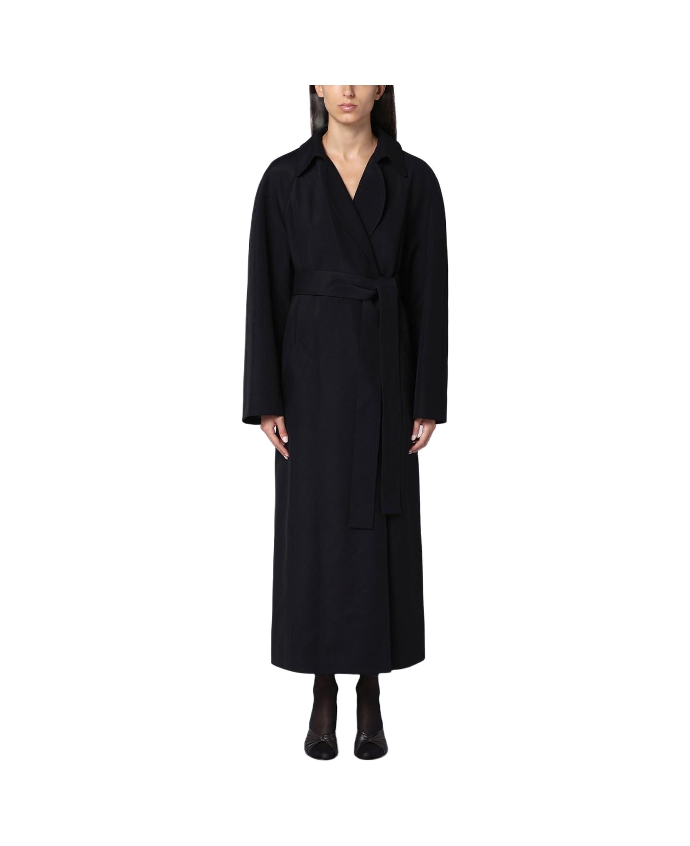 【送料&関税込】Khaite Roth Black Coat KHAITE Roth Coat in Black | FWRD