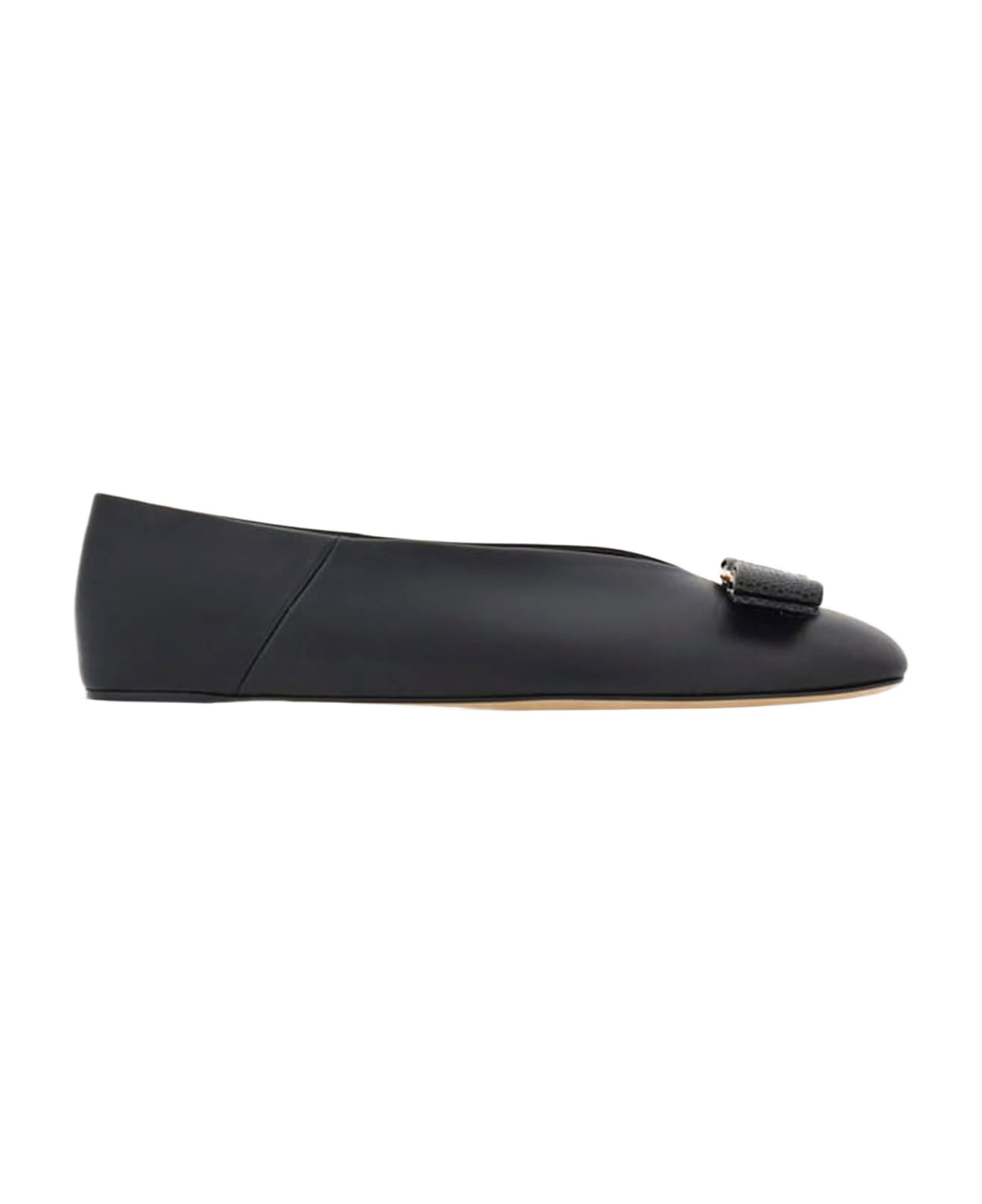 Ferragamo Vanna Leather Ballerina Flats - Black