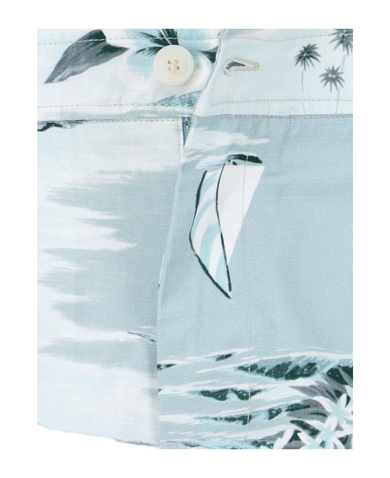 Maison Kitsuné 'board' Shorts - Bianco