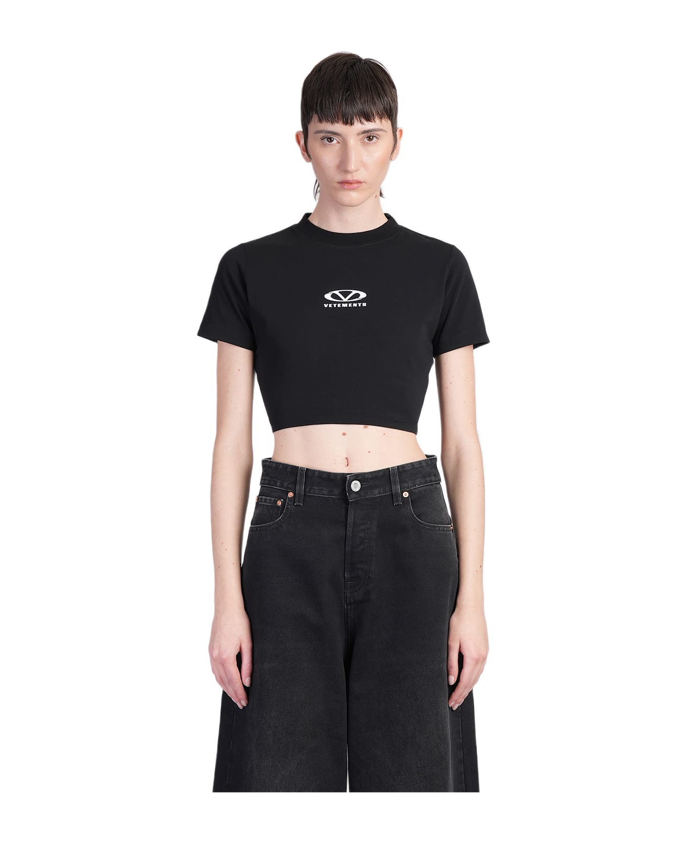 VETEMENTS T-shirt In Black Cotton - black