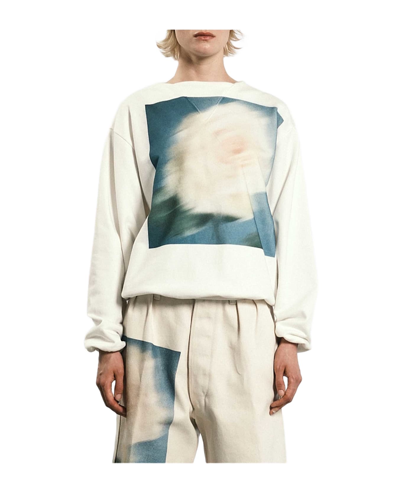 Tanaka The Sweatshirt - White