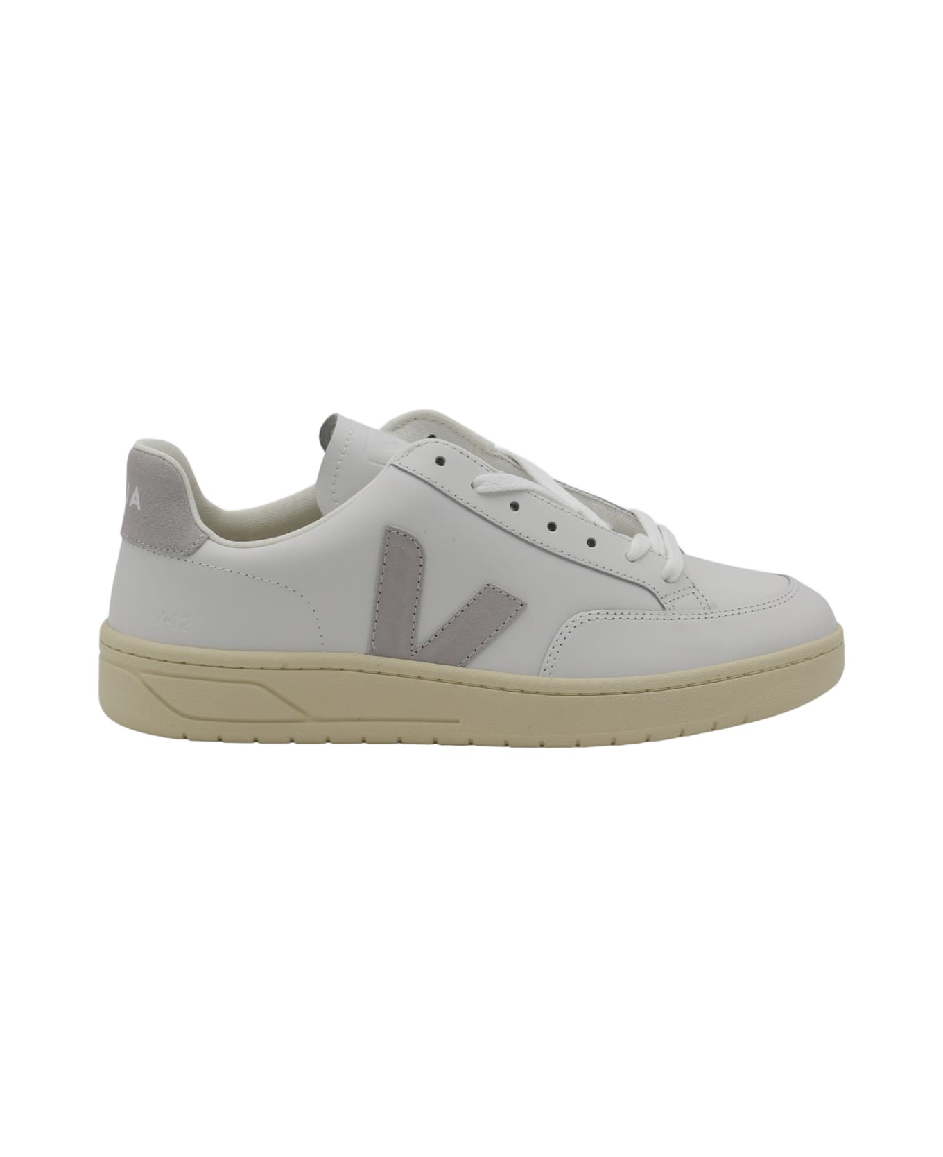 Veja White Sneakers - EXTRA-WHITE LIGHT GREY
