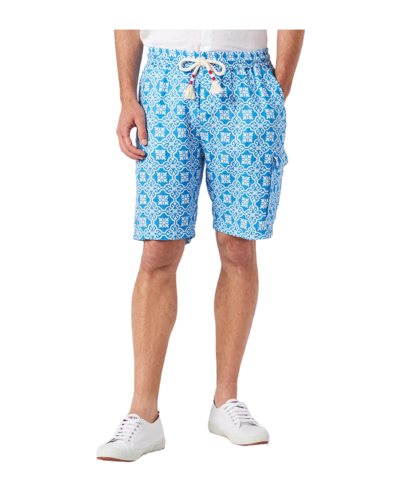 MC2 Saint Barth Man Linen Bermuda Shorts With White And Light Blue Majolica Print - BLUE ショートパンツ
