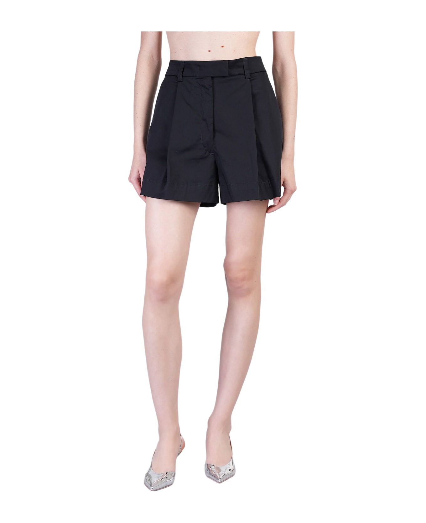 TheLatest Bea 31b5 Shorts In Black Cotton - black