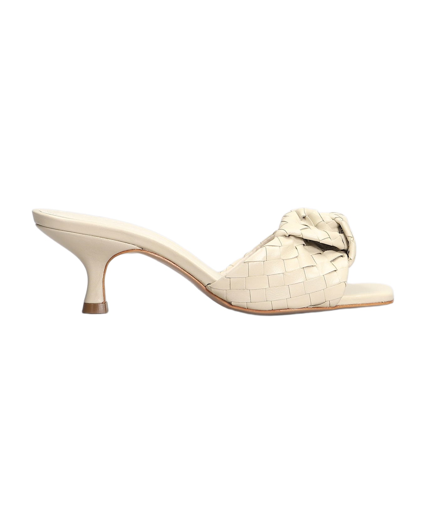 Schutz Slipper-mule In Beige Leather - beige