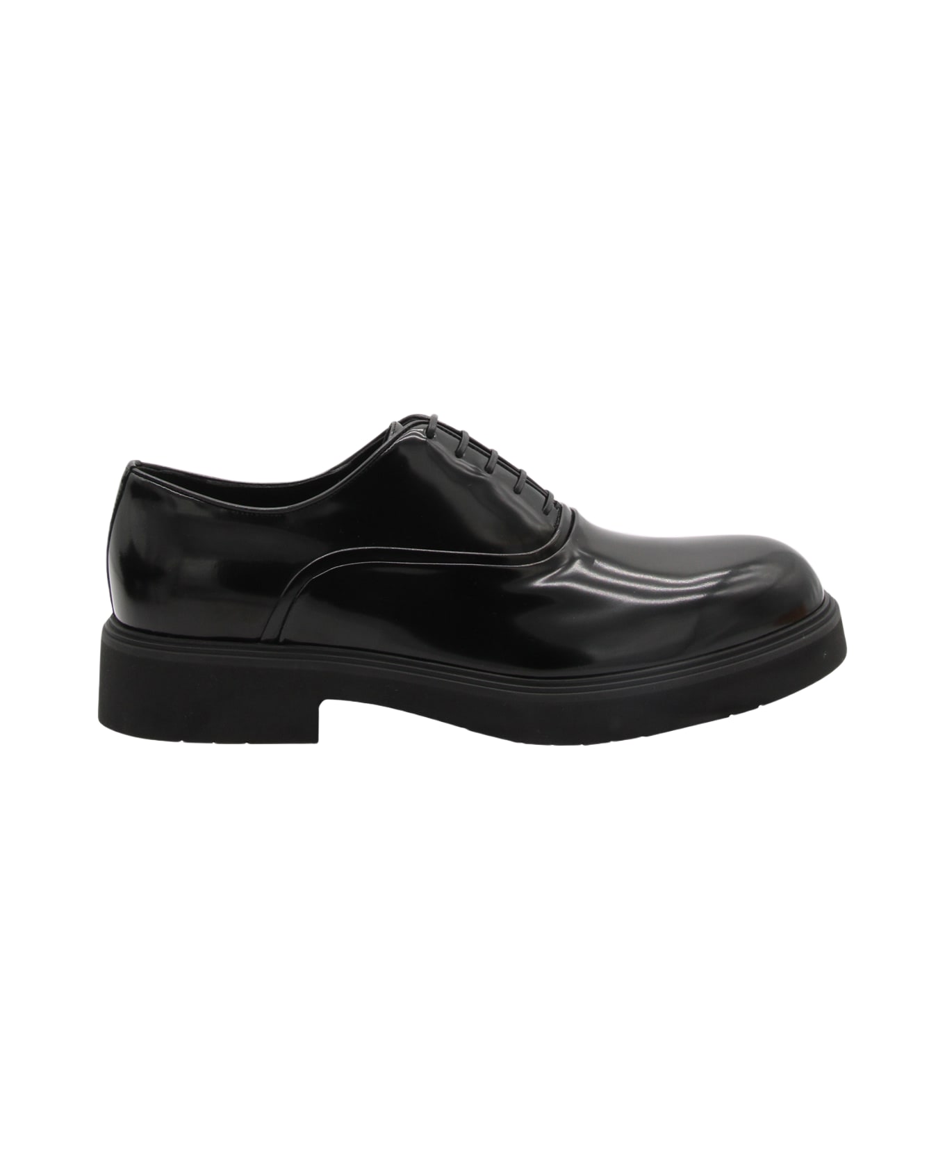 Ferragamo Black Leather Lace Up Shoes - Black