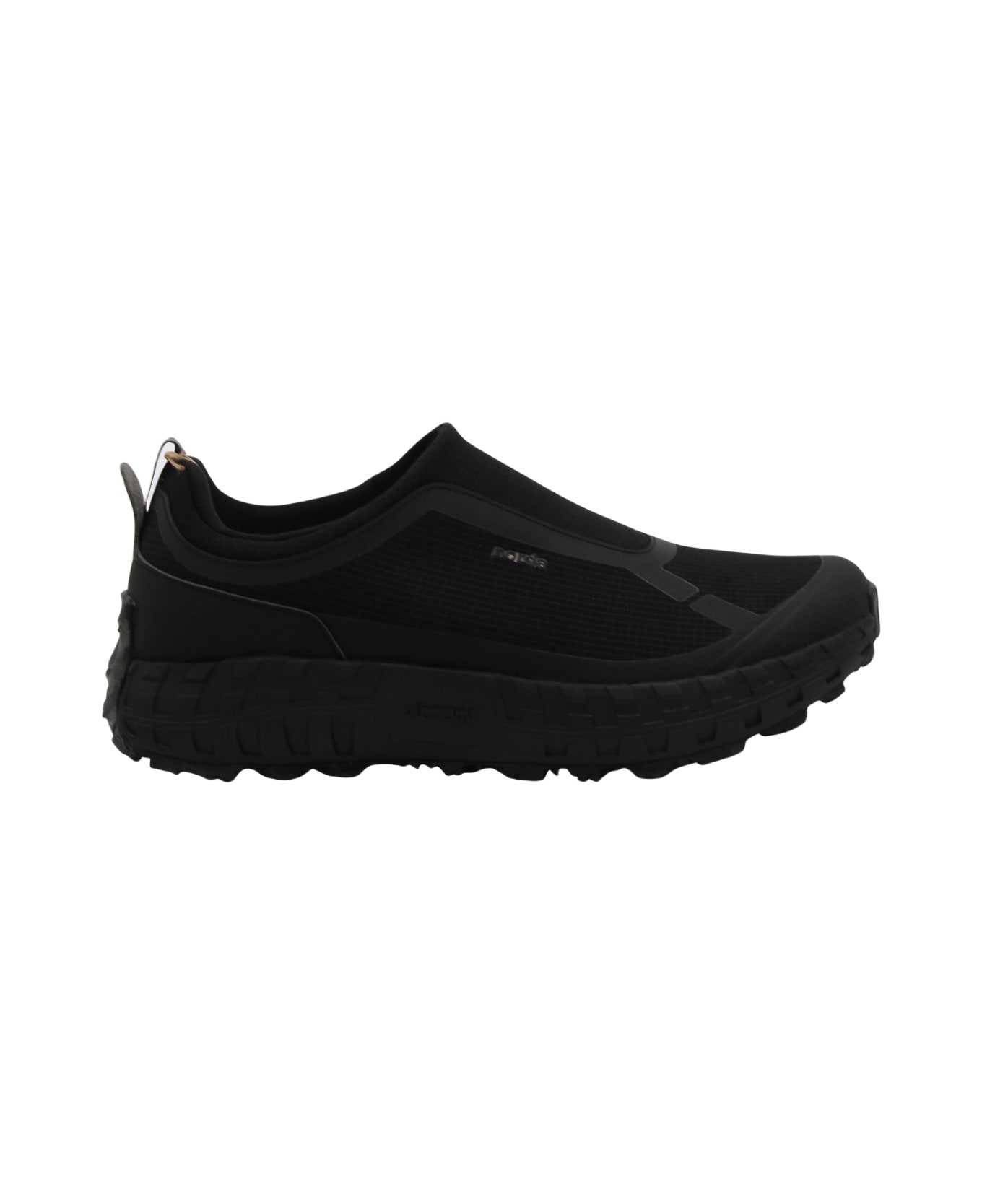 Norda Black The 003 M Pitch Sneakers - Black
