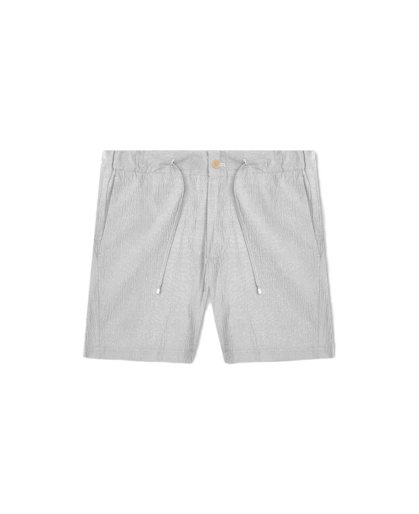 Larusmiani Emerald Bermuda Shorts Shorts - LightGray