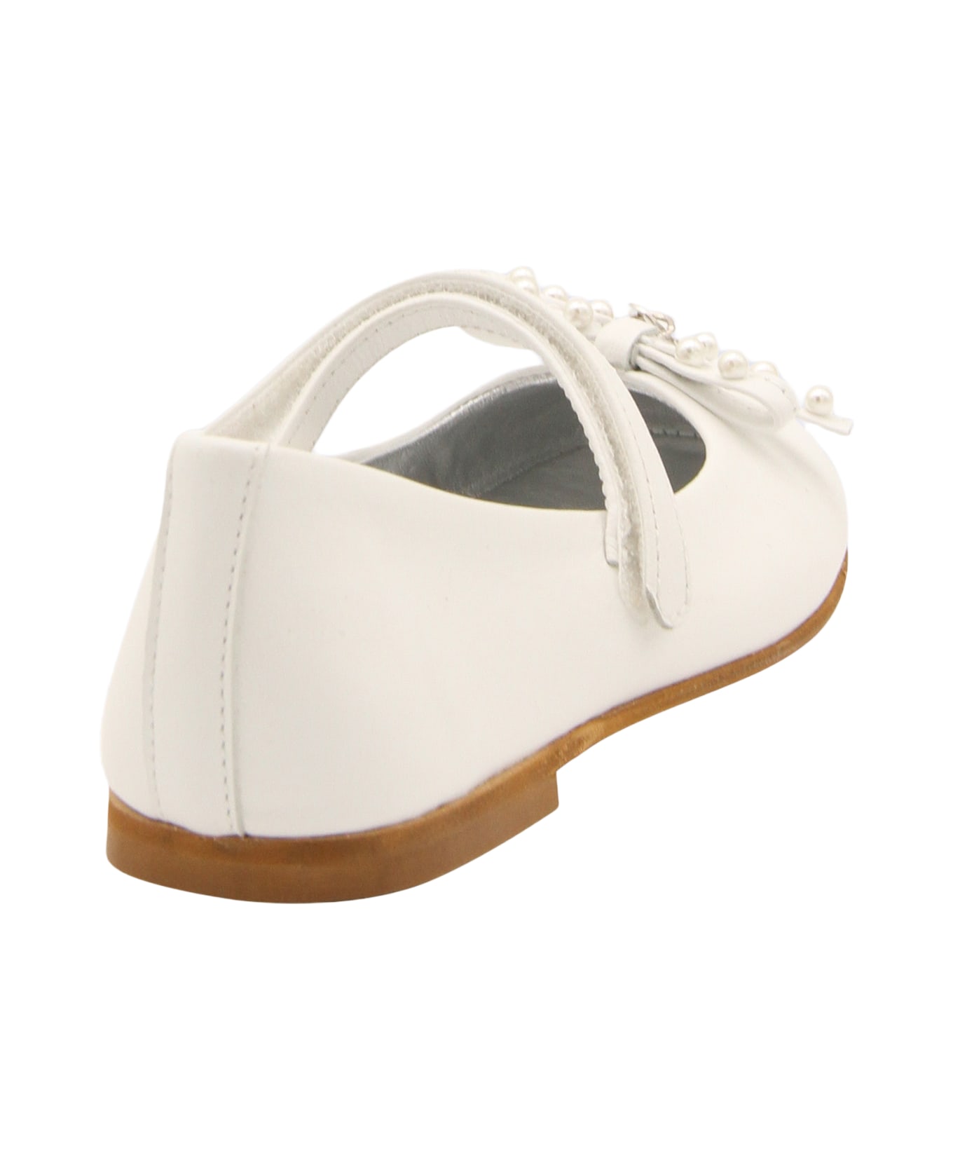 Monnalisa White Leather Flats - Cream シューズ