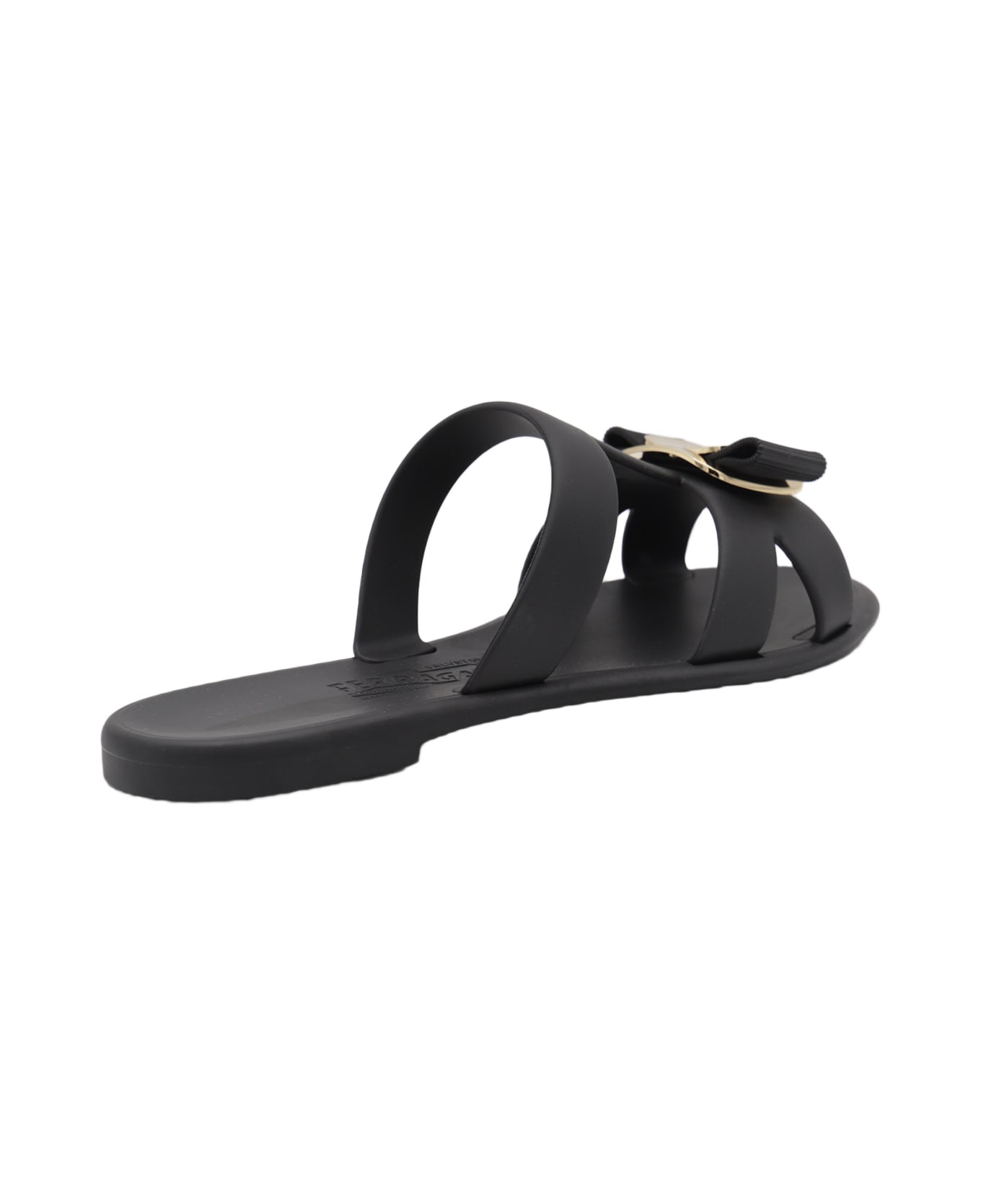 Ferragamo Black Leather Flats - BLACK