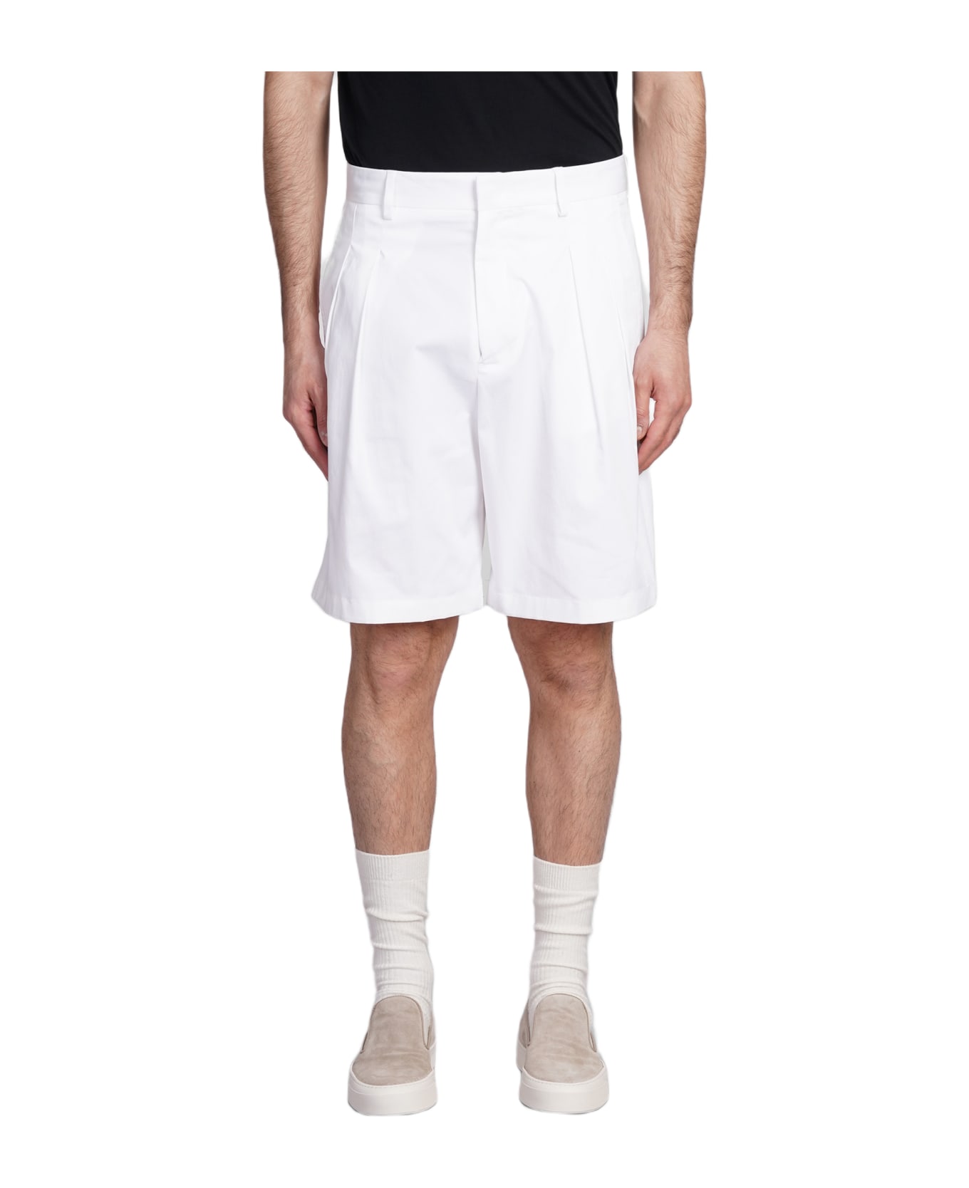 Low Brand Miami Shorts In White Cotton - white