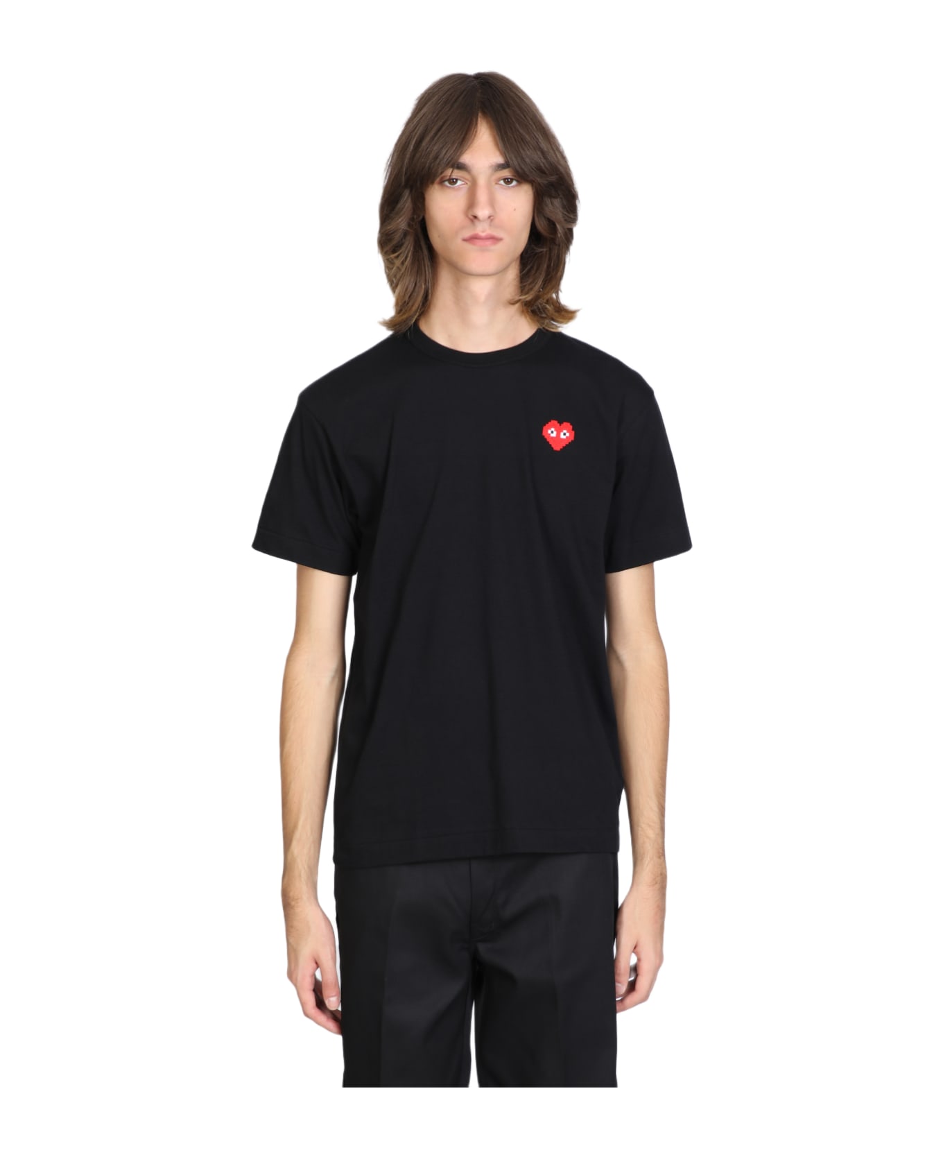 Comme des Garçons Shirt Boy Mens T-shirt Short Sleeve Knit Black T-shirt With Pixel Heart Patch. - Black