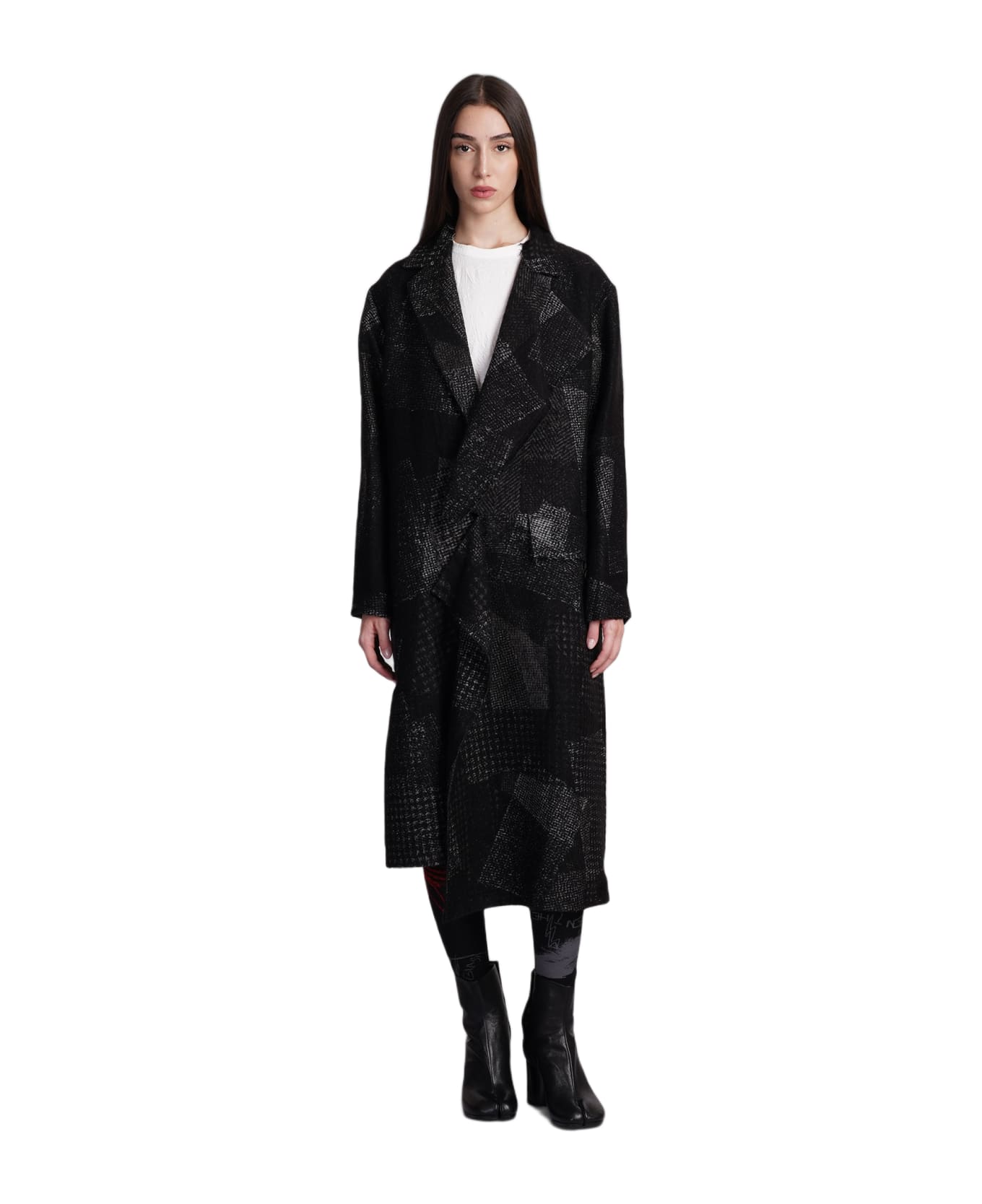 Yohji Yamamoto Coat In Black Wool - black