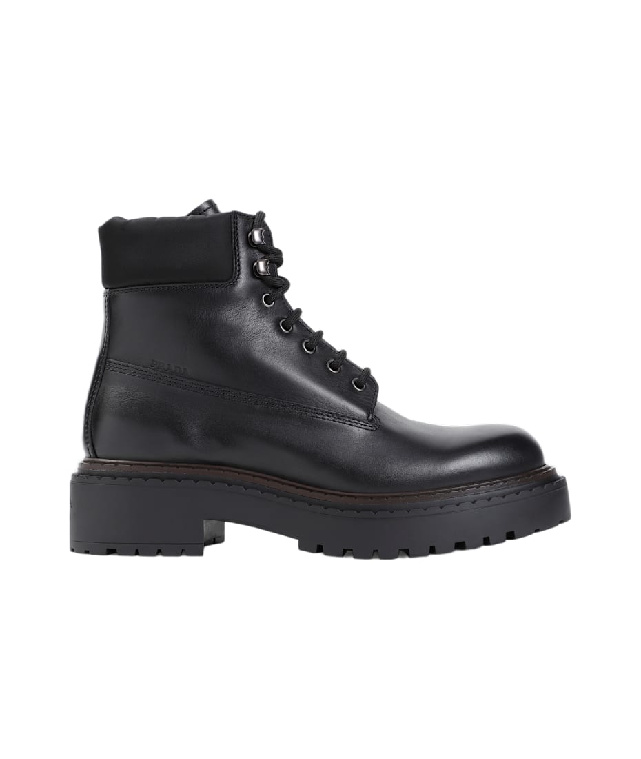 ドレスシューズ・革靴・ビジネスシューズ PRADA Black Leather Ankle Boots 関税負担なし☆プラダ モノリス ブラッシュドレザー ローファー