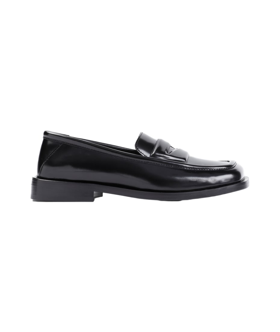 アティコ The Attico Amanda Loafers THE ATTICO Amanda College Loafer in White & Black | FWRD