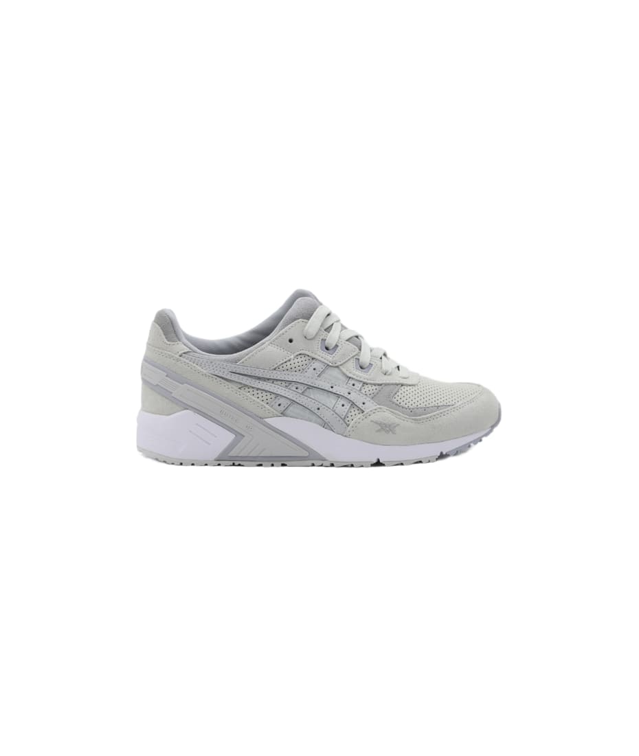 Asics inserts sales