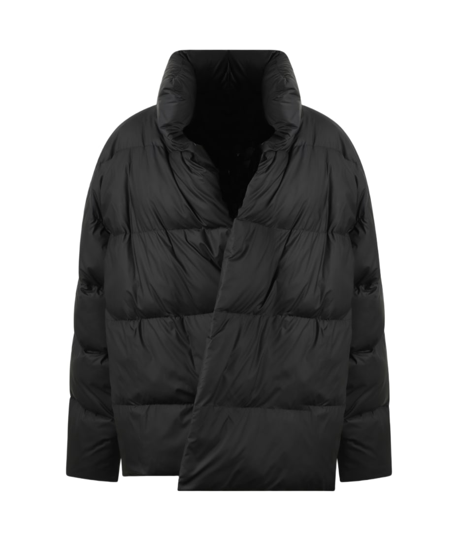 Quilted Puffer Jacket in Black - Balenciaga