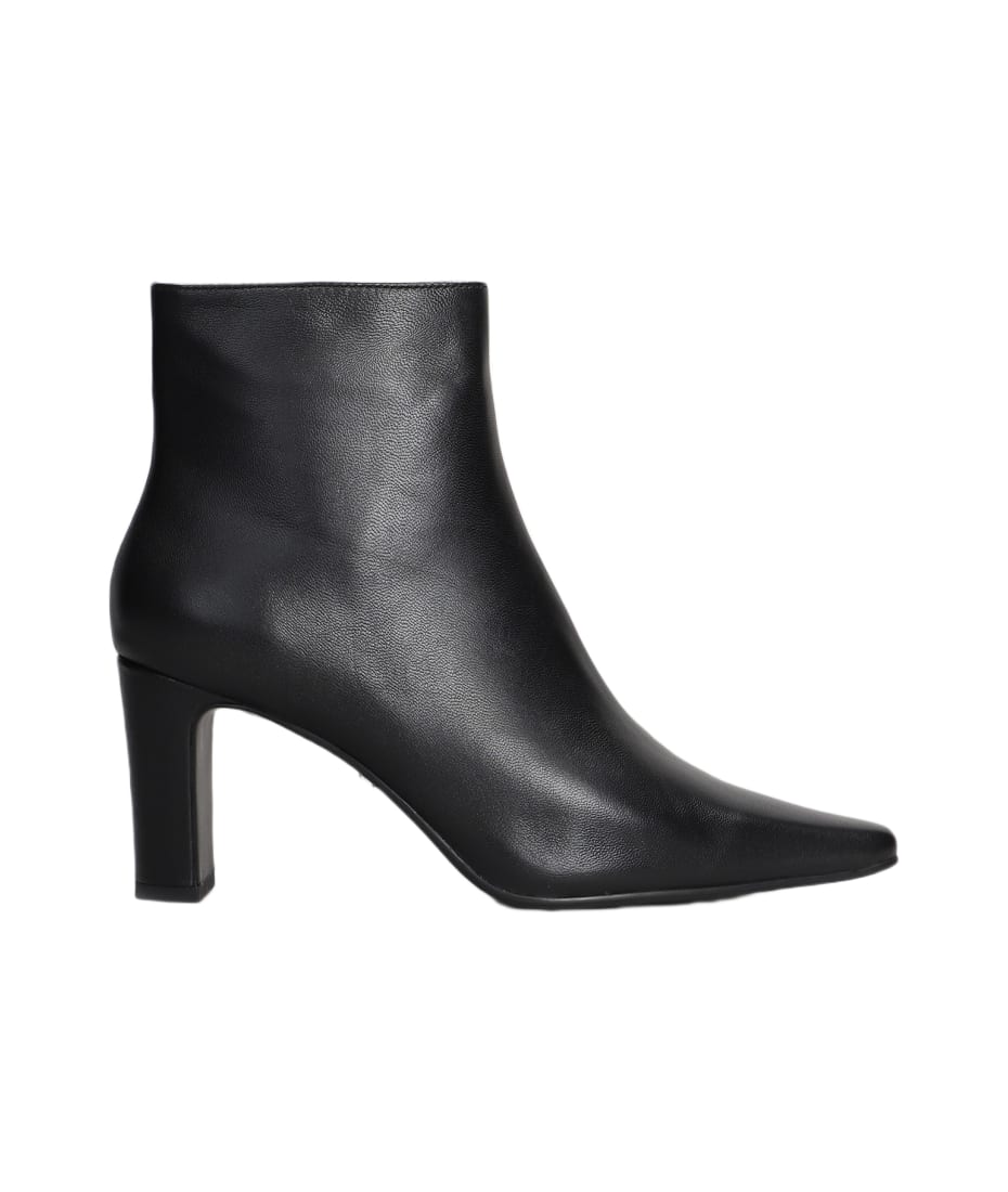 Lola cruz ankle boot shop