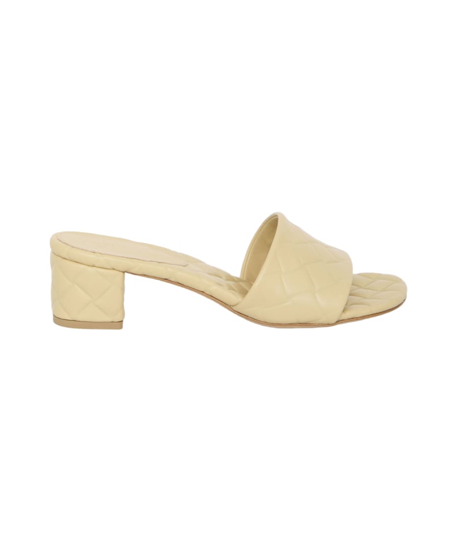 Bottega Veneta Amy Mule In Lambskin | italist