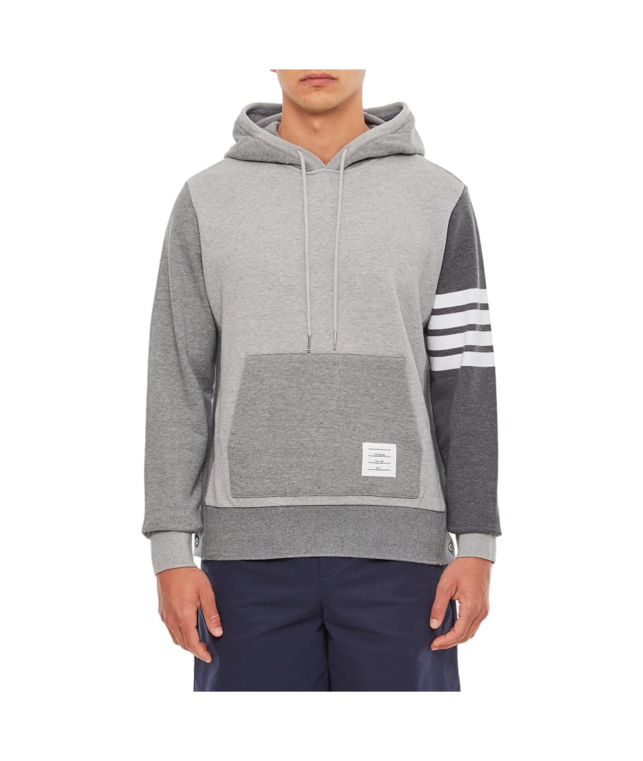 パーカー・フーディ THOM BROWNE FW25 Thom Browne Sweaters (MJT074F 00535982) Classic Loopback 4 Bar Full Zip Hoodie | Thom Browne