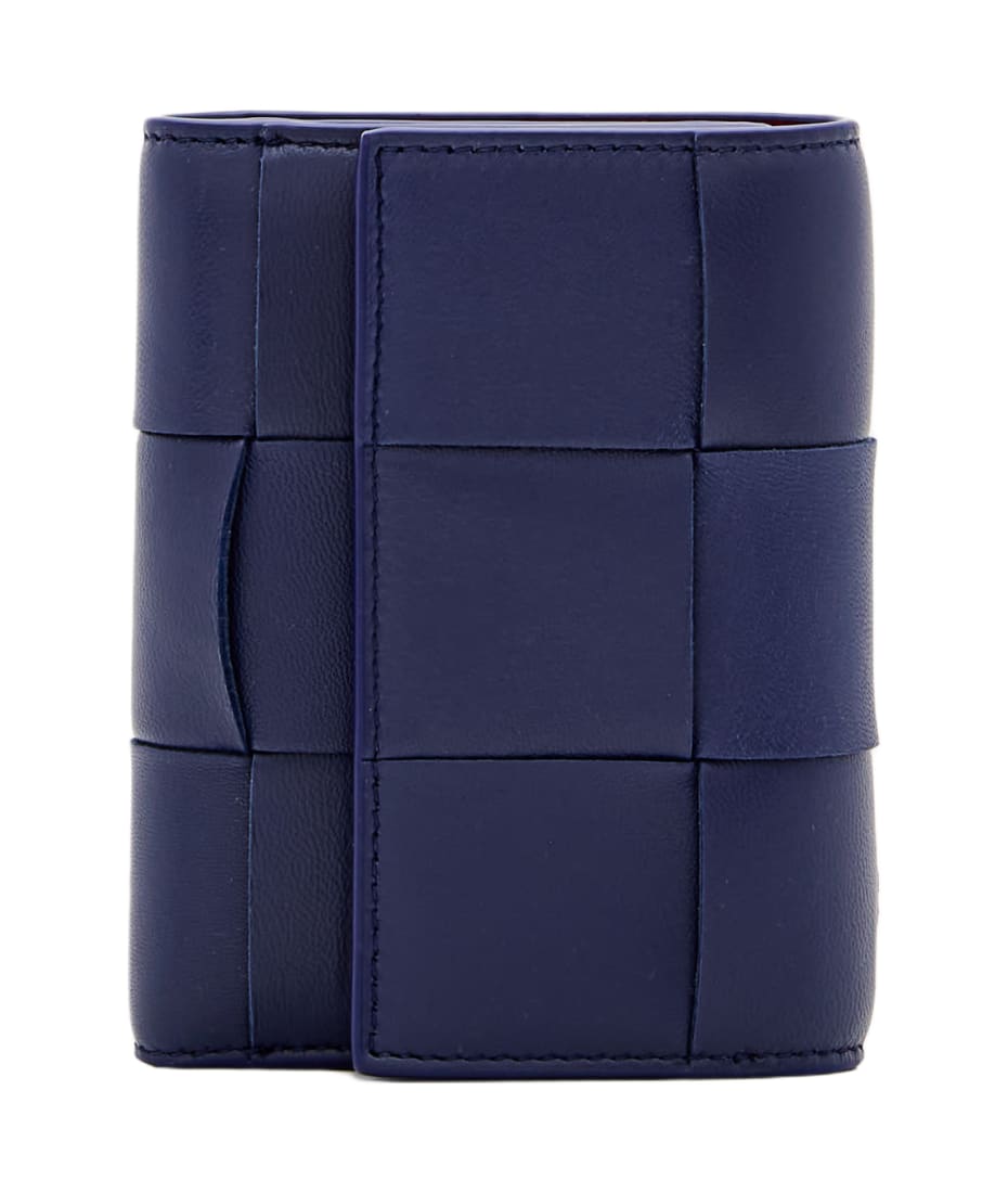 Bottega wallet sale discount