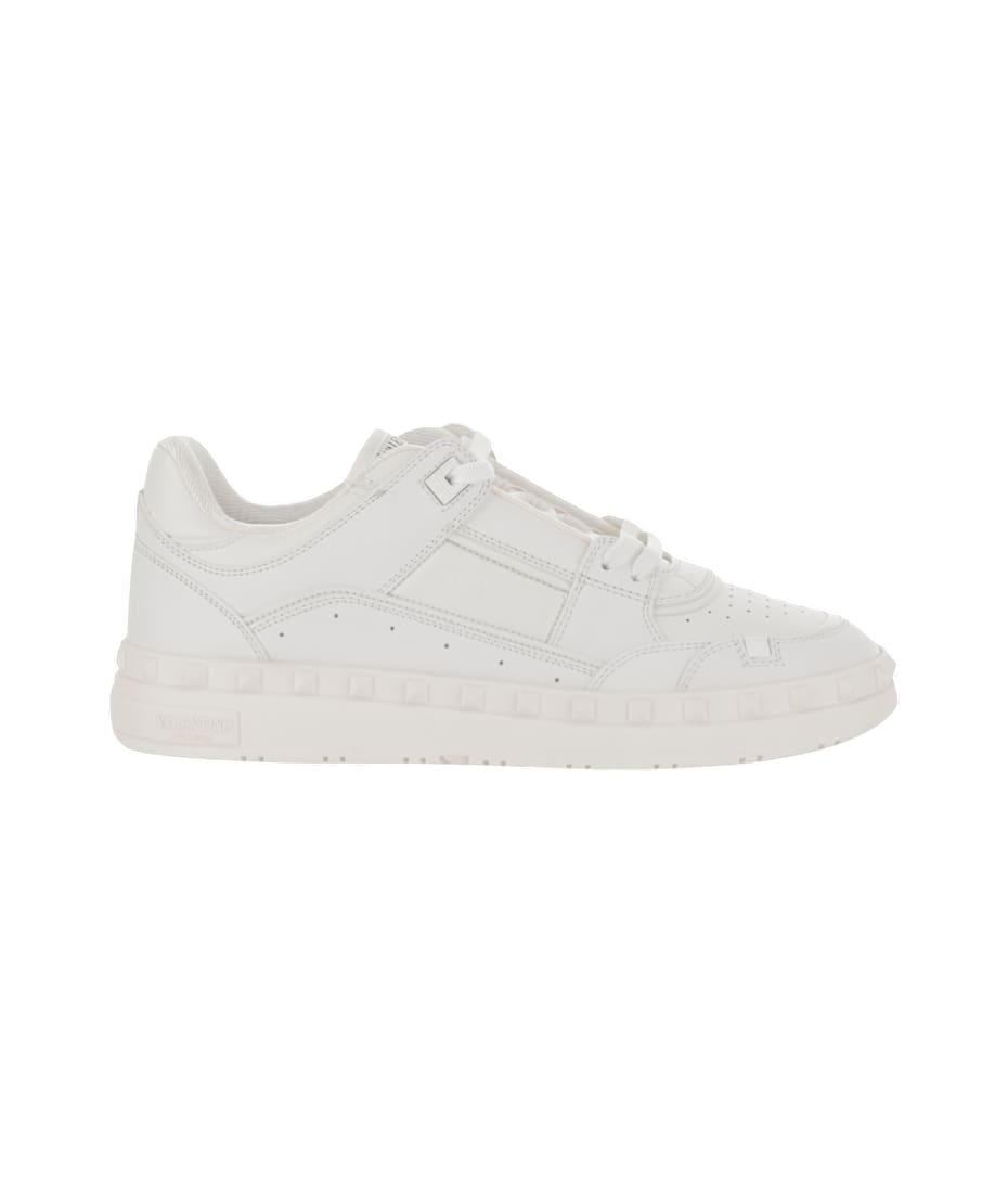 スニーカー Valentino Garavani White Leather Freedots Sneakers 21676649_51825247_600.jpg