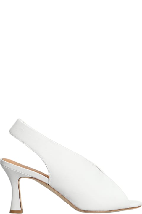 Julie Dee Shoes for Women Julie Dee Sandals In White Leather