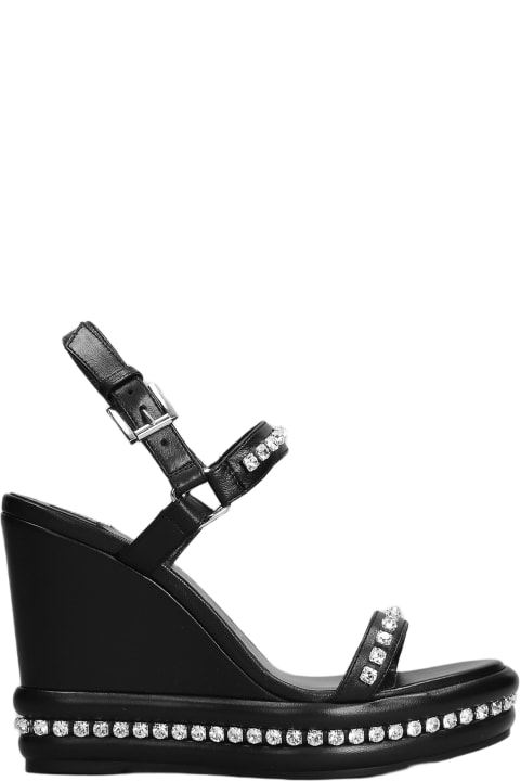 ウィメンズ シューズのセール Christian Louboutin Pyrastrass 110 Wedges In Black Leather