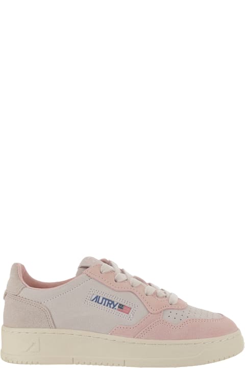 Shoes for Girls Autry Low Medalist Sneakers