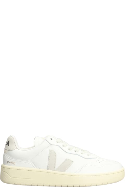 Veja أحذية سنيكرز لـ القسم الرجالي Veja V-90 Sneakers In White Leather