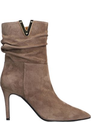 Via Roma 15 for Women